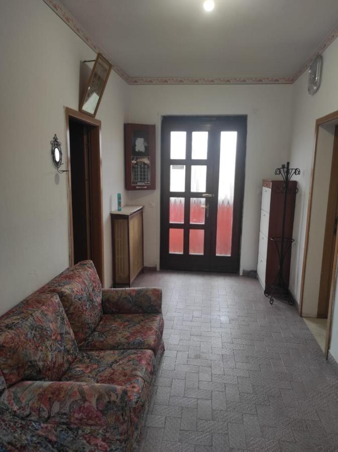 Villa Home Кастеньато Экстерьер фото