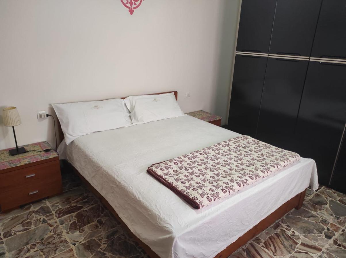 Villa Home Кастеньато Экстерьер фото
