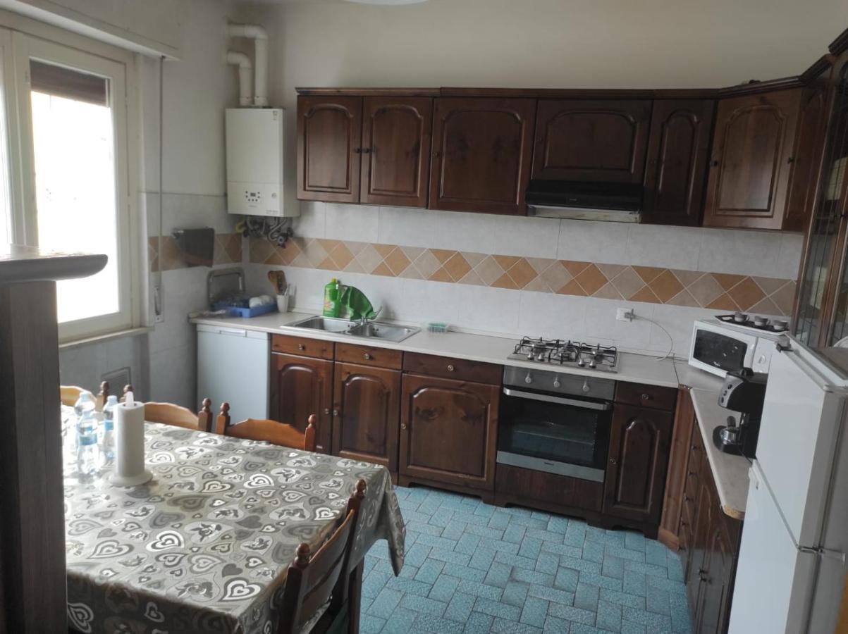 Villa Home Кастеньато Экстерьер фото